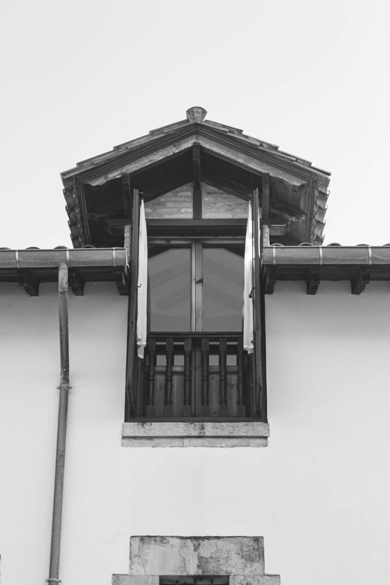 Hotel Palacio La Casona De Cerrazo Exterior photo